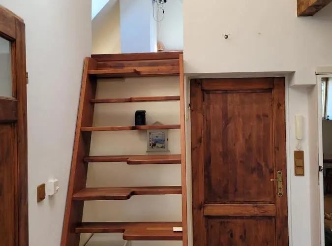 Toproof Kozia דירה *